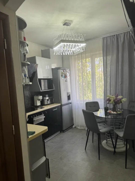продажа трехкомнатной квартиры номер A-173823 в Киевском районе, фото номер 10
